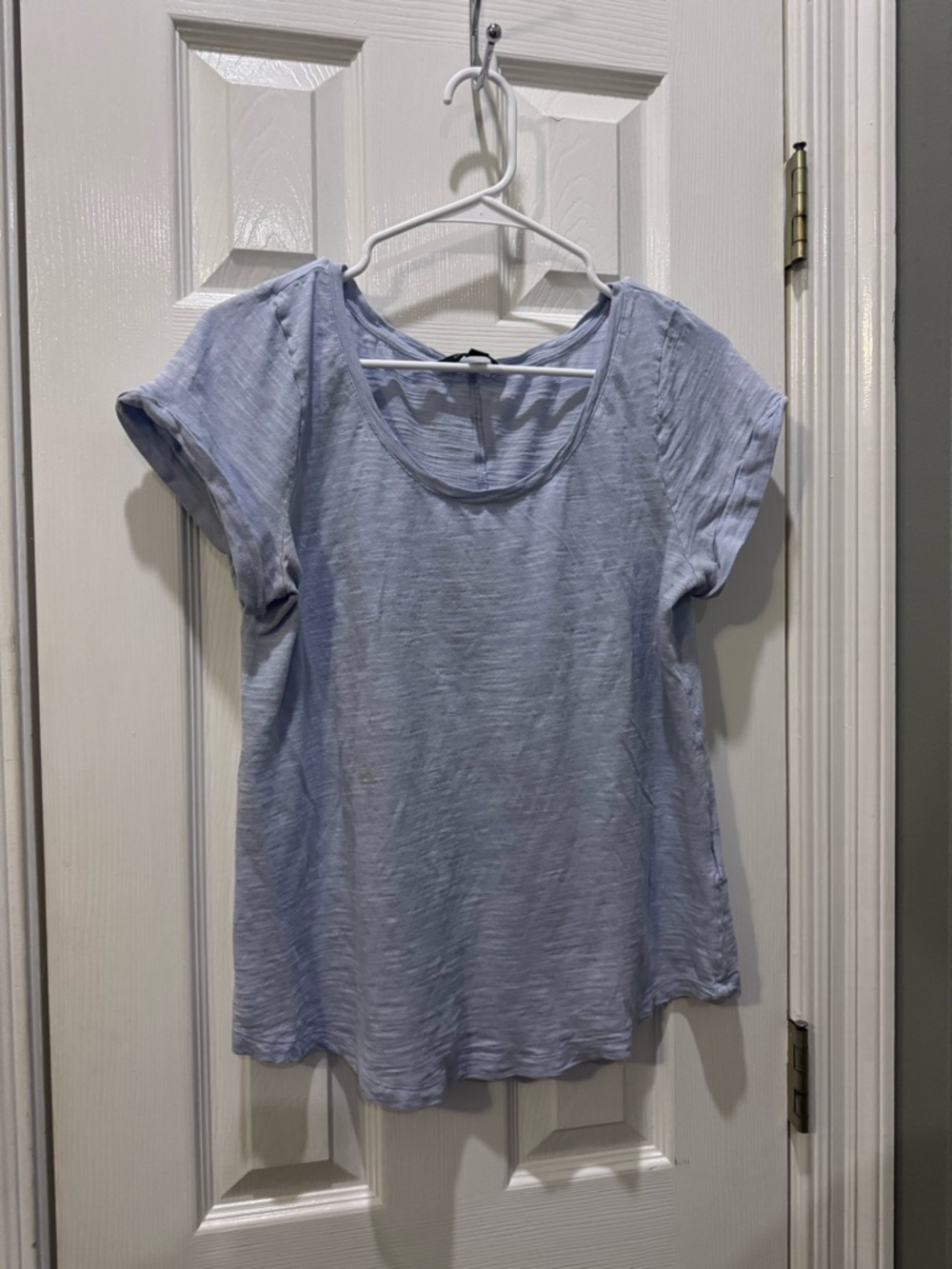 Banana Republic Light Blue Scoop Neck Short Sleeve Tee